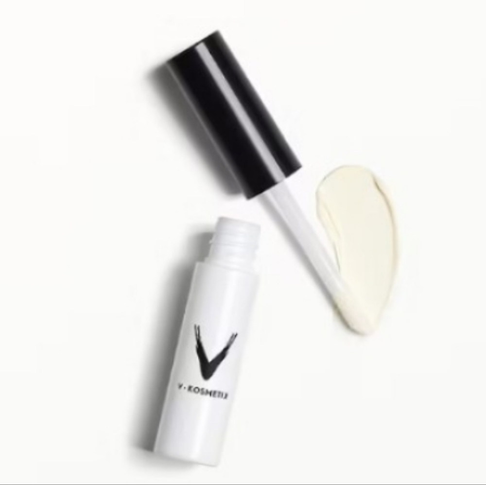 EYESHADOW PRIMER